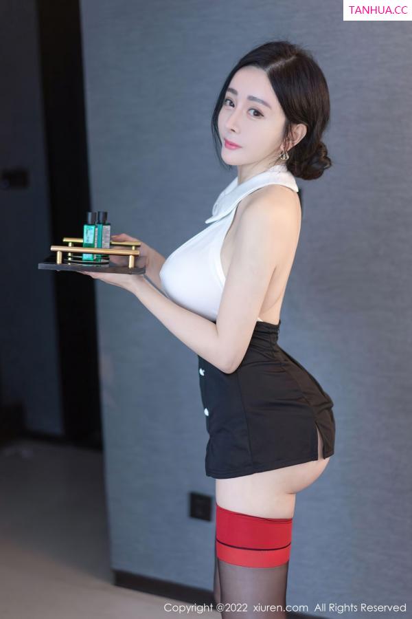 允薾  [XiuRen]高清写真图 2022.04.19 No.4891 允薾第5张图片